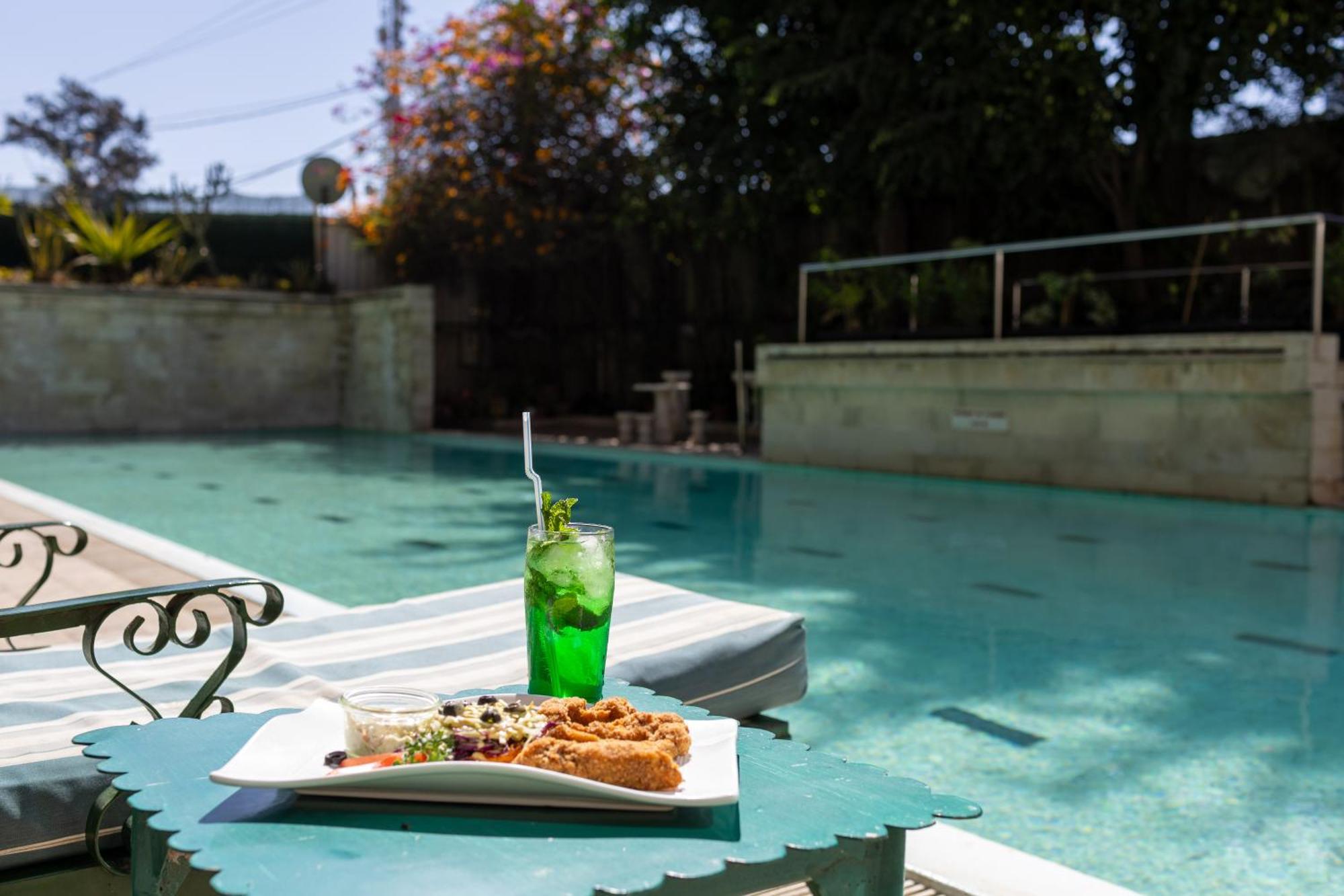 Sunny Garden Ξενοδοχείο Ανταναναρίβο Εξωτερικό φωτογραφία